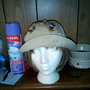 Disney Land Hat never worn NWOT